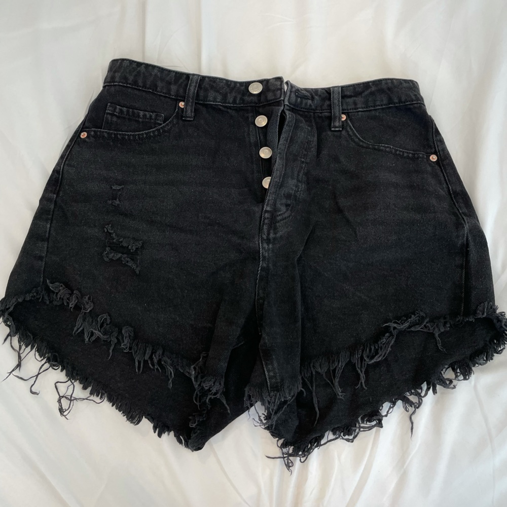 High Waisted Distressed Shorts